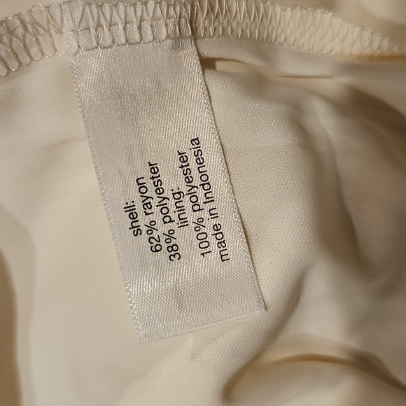 Floral Dress - Picture 7 of 7